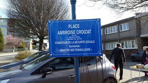 Plaque Place Ambroise CROIZAT - Vire